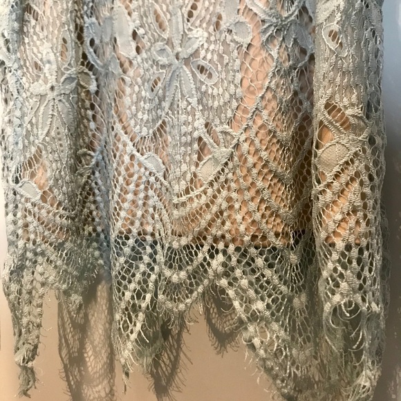 Blue Lace Tank Top - Picture 3 of 7